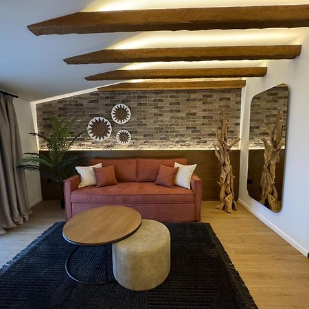 Urban Gem In The Heart Of Naoussa A Stylish Escape Apartment Naousa  Exterior photo
