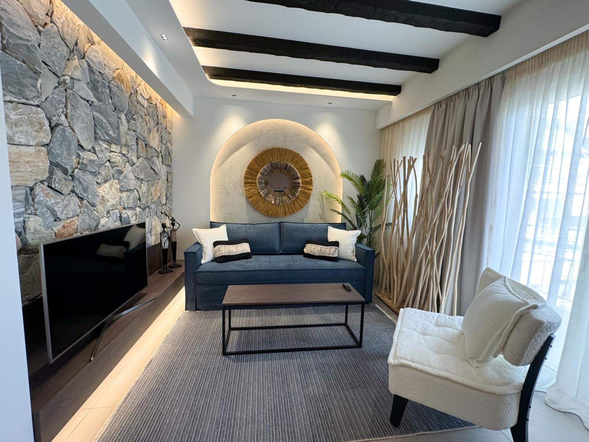 Urban Gem In The Heart Of Naoussa A Stylish Escape Apartment Naousa  Exterior photo